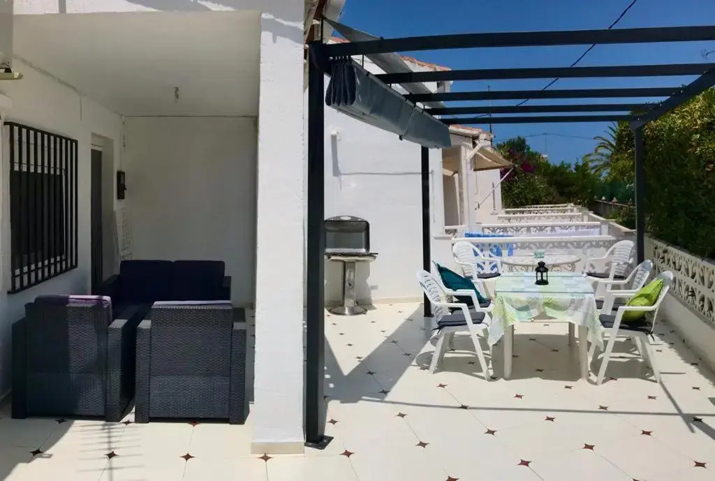 Adosado de 140m2 con terraza a 50m de la playa