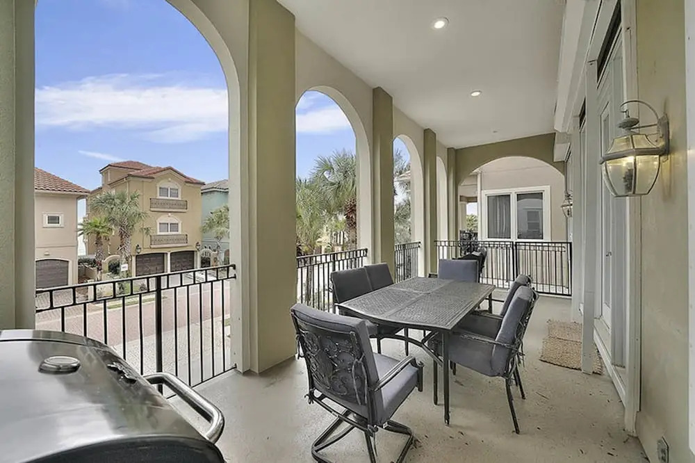 Villa Playa by Five Star Properties