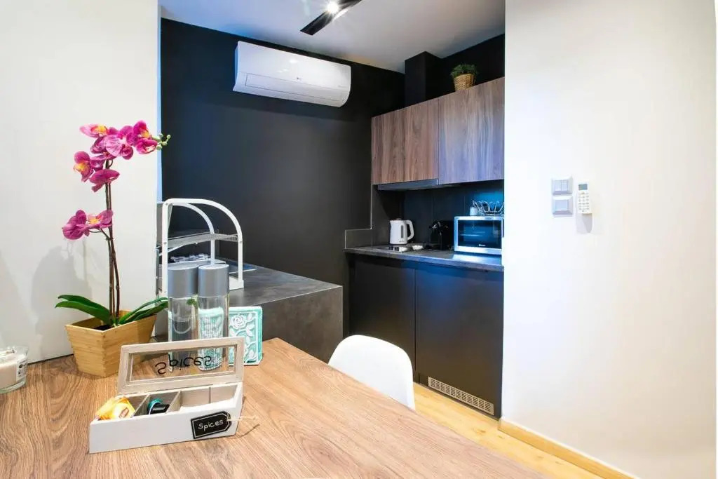 TONI'S 2BD Stay in Charming Historical centre