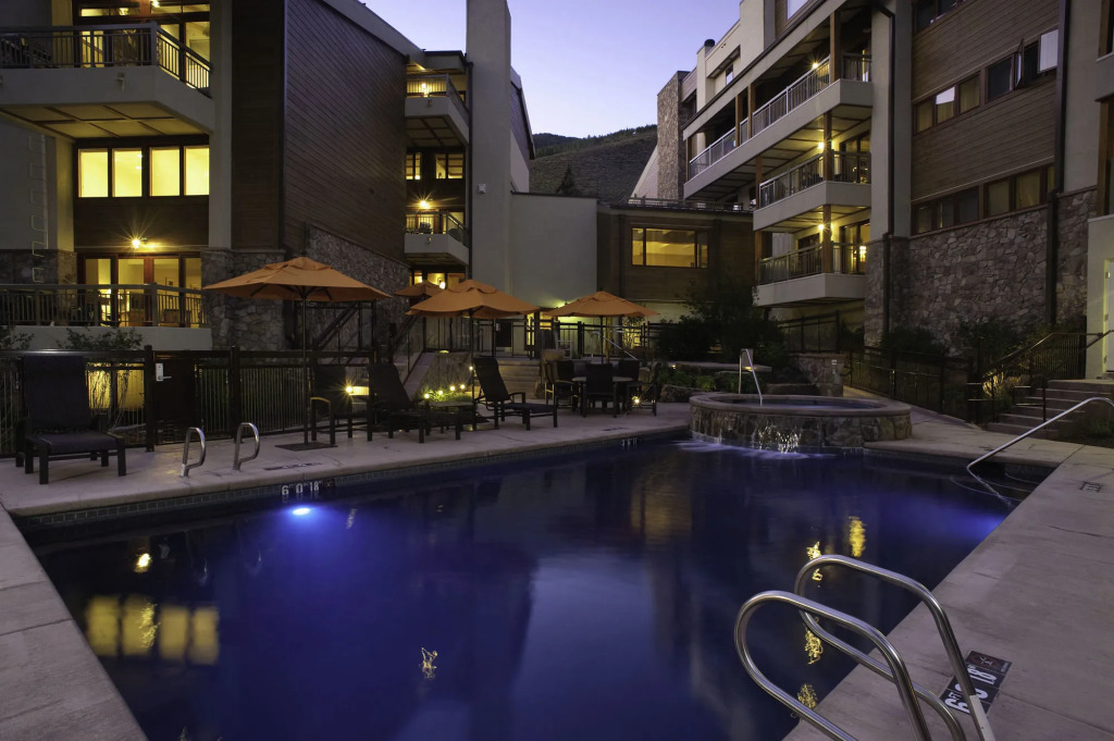 Lodge at Lionshead