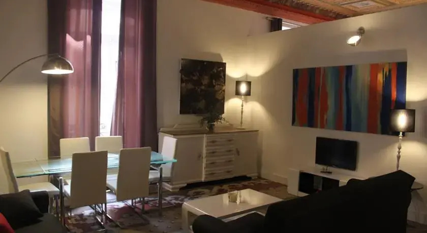 Apartamentos El Themple