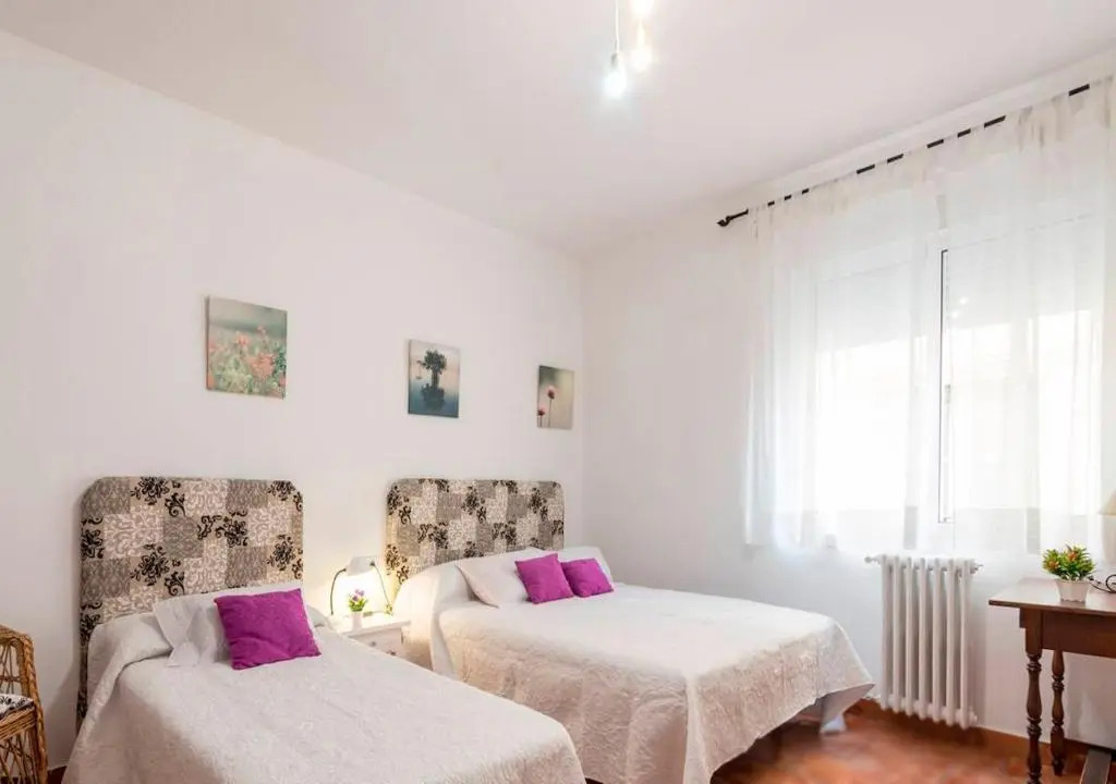 Exclusive Apartment in City Center. Capiteles