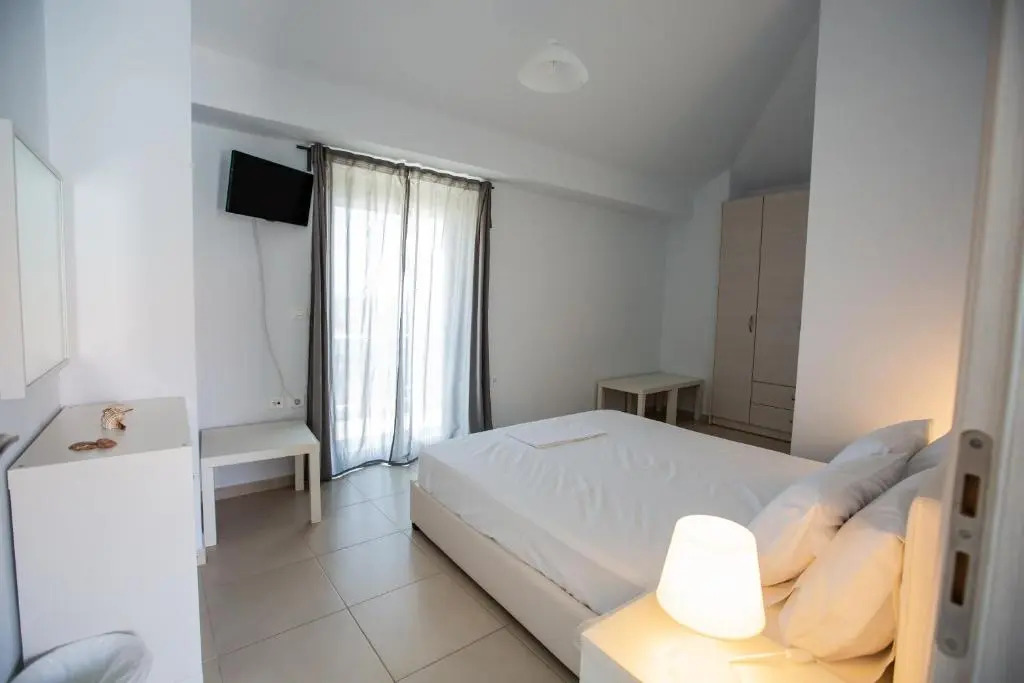Apartments Chiliadou