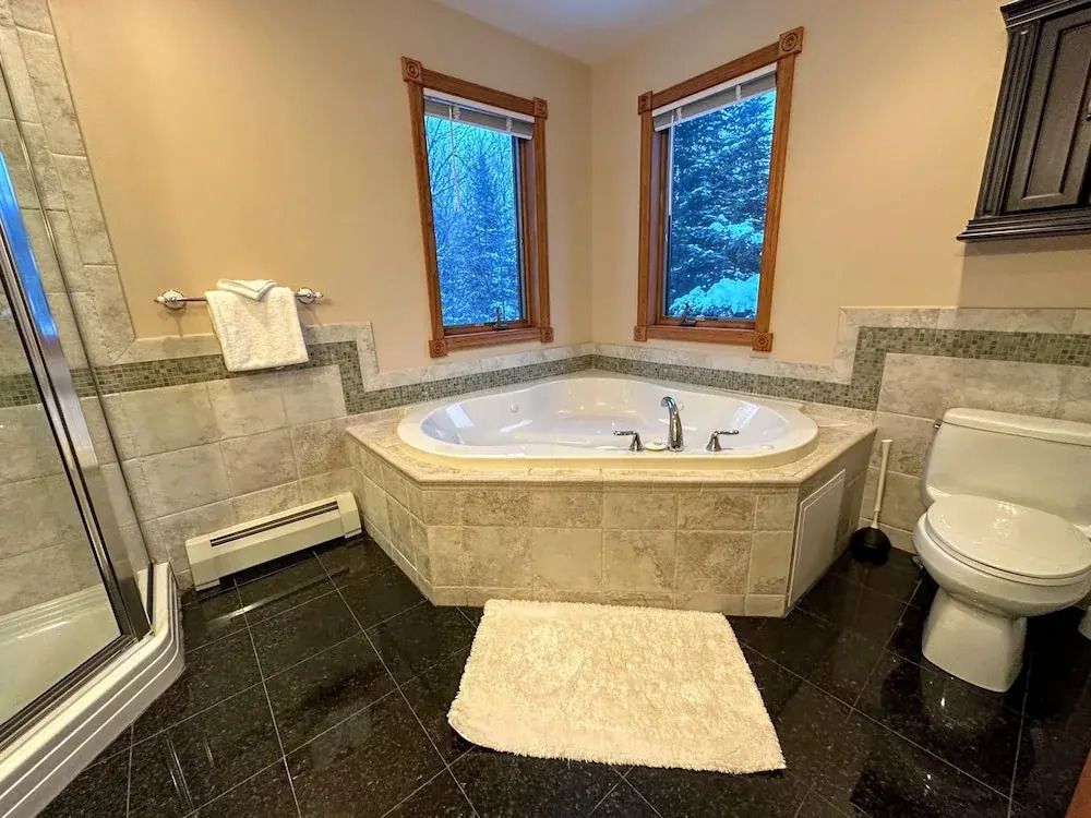 Spacious Private Home - Al132