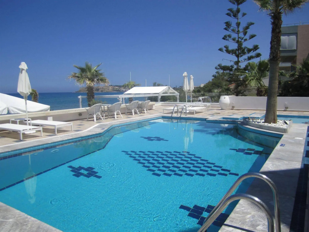Petradi Beach Lounge Hotel