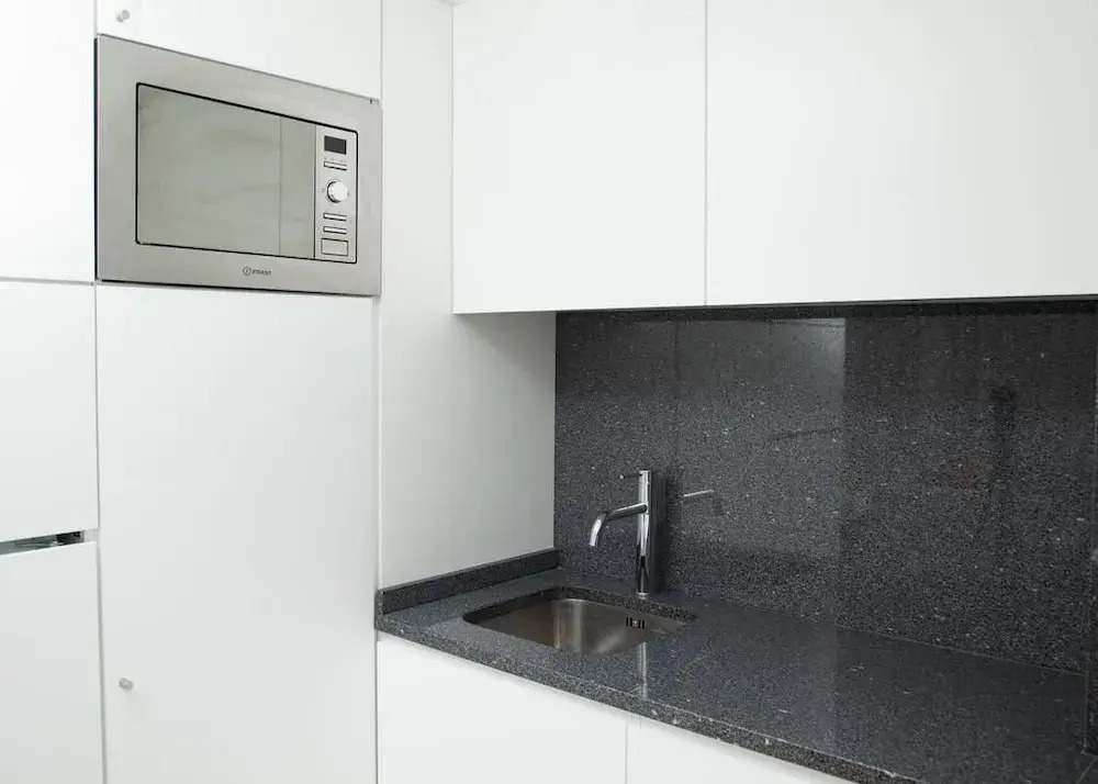 White Almada Oporto Apartments