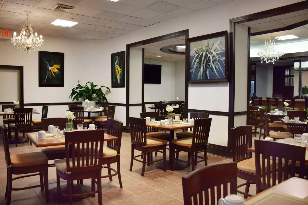 Seacoast Suites on Miami Beach