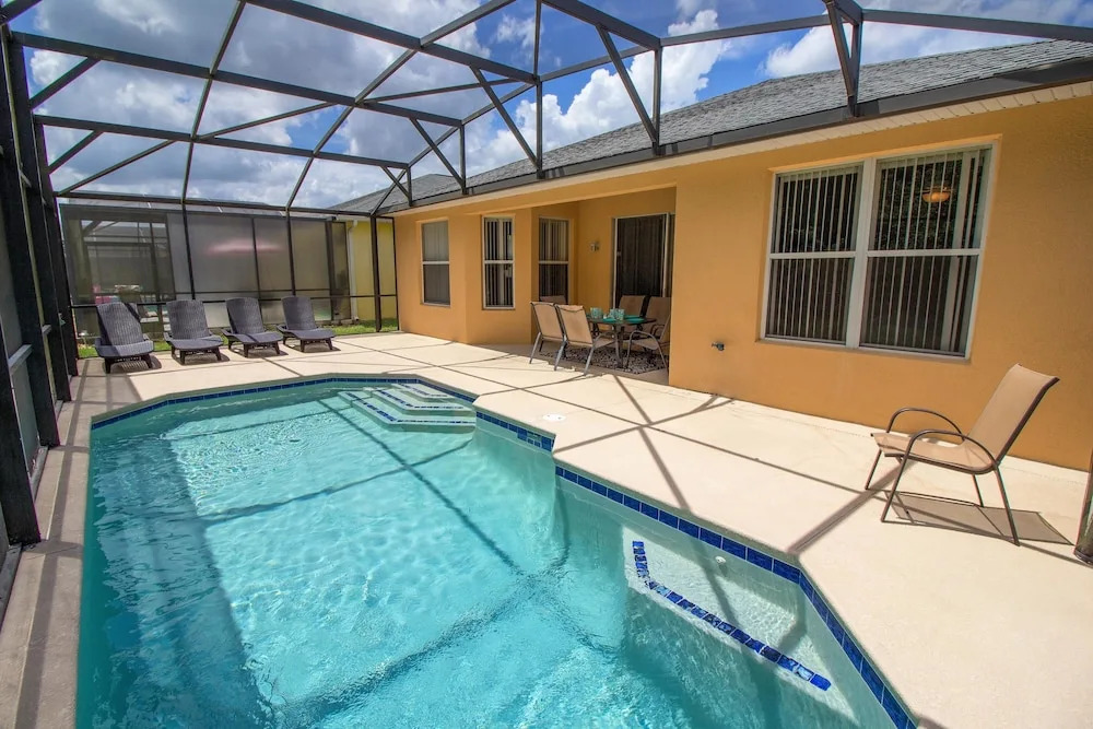 Blue Diamond Villa Villa 4 Bedroom