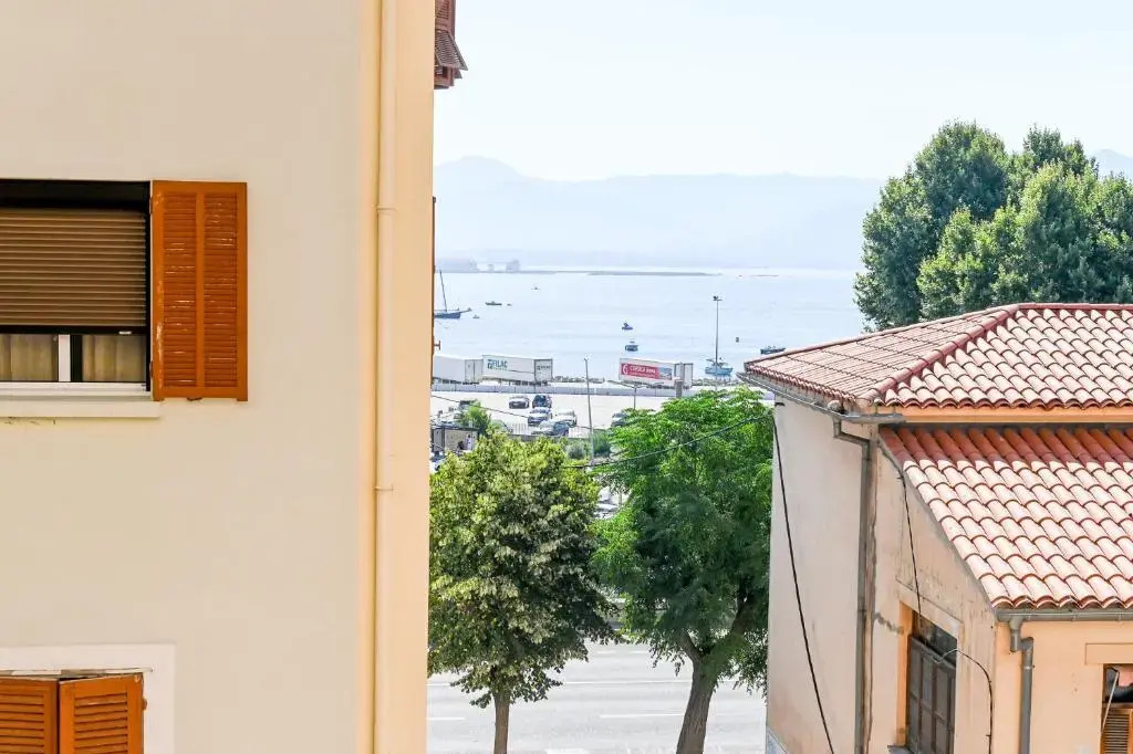 ALBA, central, mer à 50m, wifi - Ajaccio