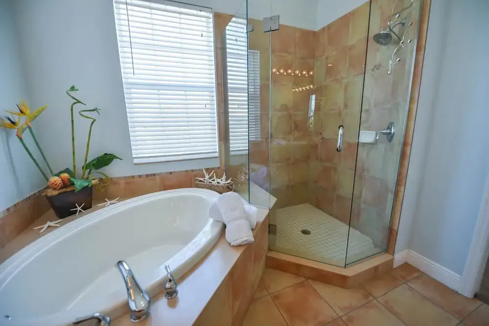 Dolphin House Apartment 3