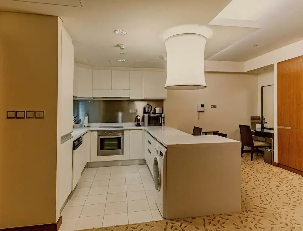 Spacious & Chic Address Dubai Mall Residence