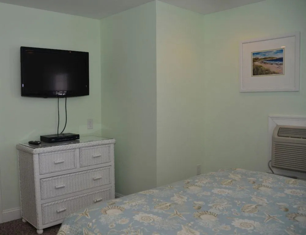 Shore Haven Inn