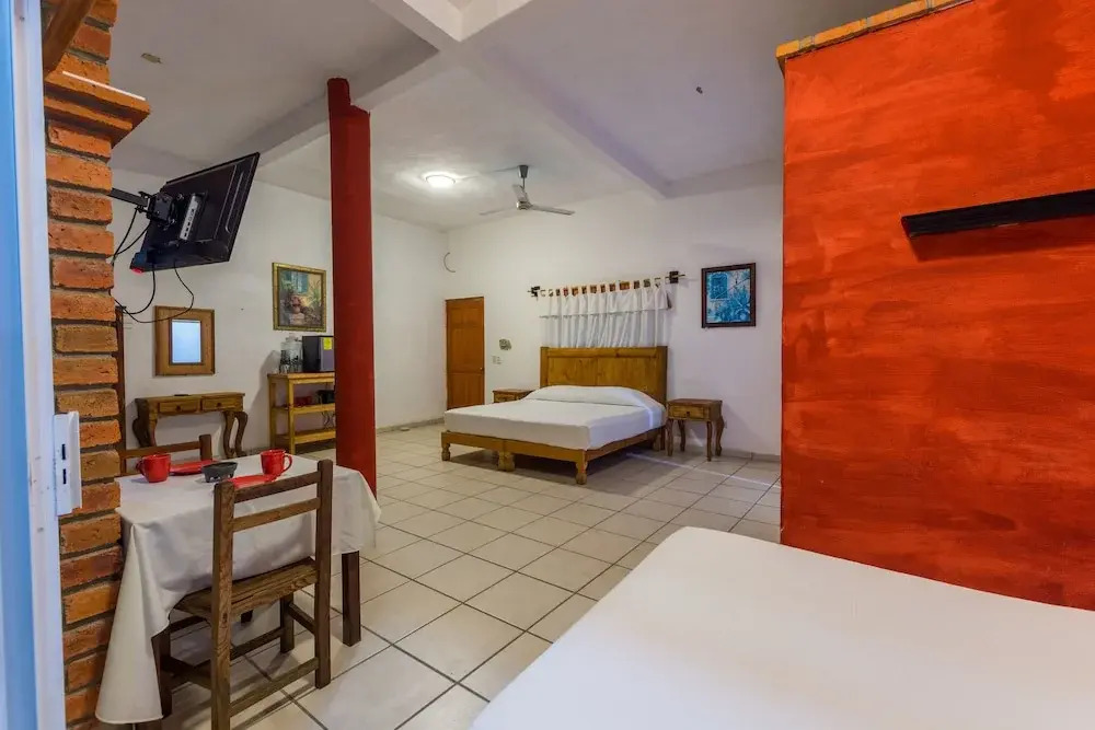 Traditional Sierra Leon Oceanfront Rooms
