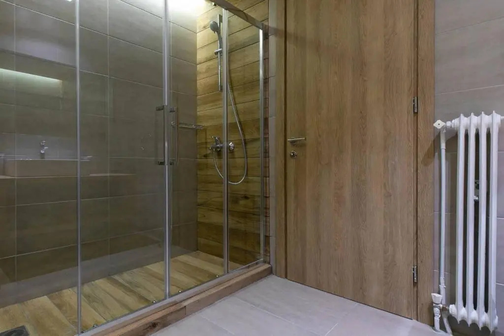 TONI'S "Aquaman" 4BD Apartment in Athens!