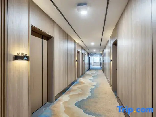 Luchun Duma Hotel