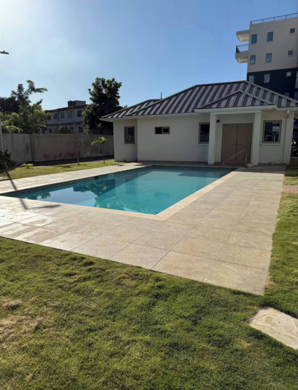 Modern Luxury Condo With Pool Access in Kingston, Jamaica