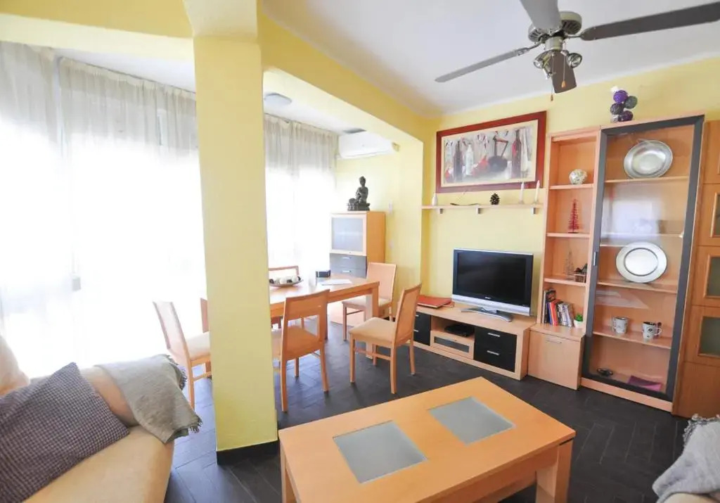 Holidays2Malaga Hermosilla 3 dormitorios & parking Wifi Fibra 600 MG