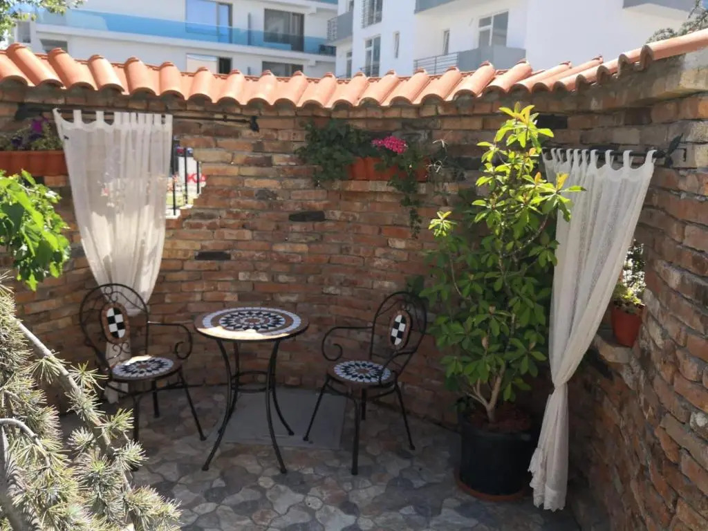 Camere de inchiriat KATALEYA