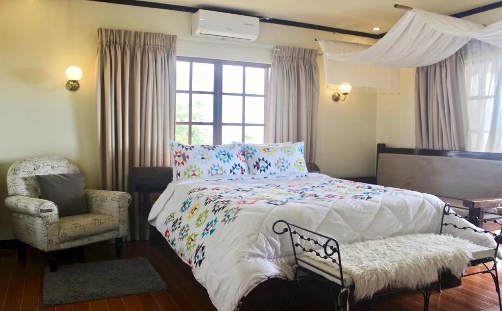 Sarah Bed & Breakfast