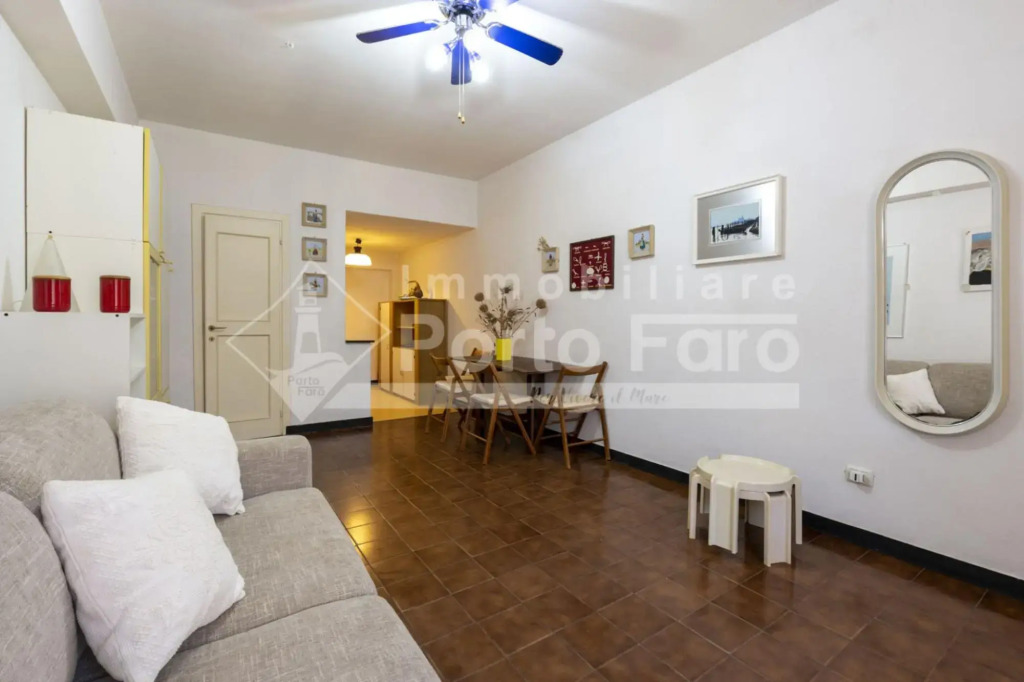 Apartment 10 Centro - TWO ROOMS APARTMENT ON THE PIAZZETTA-10C PORTO FARO