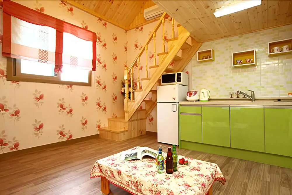 Pocheon Island Pension