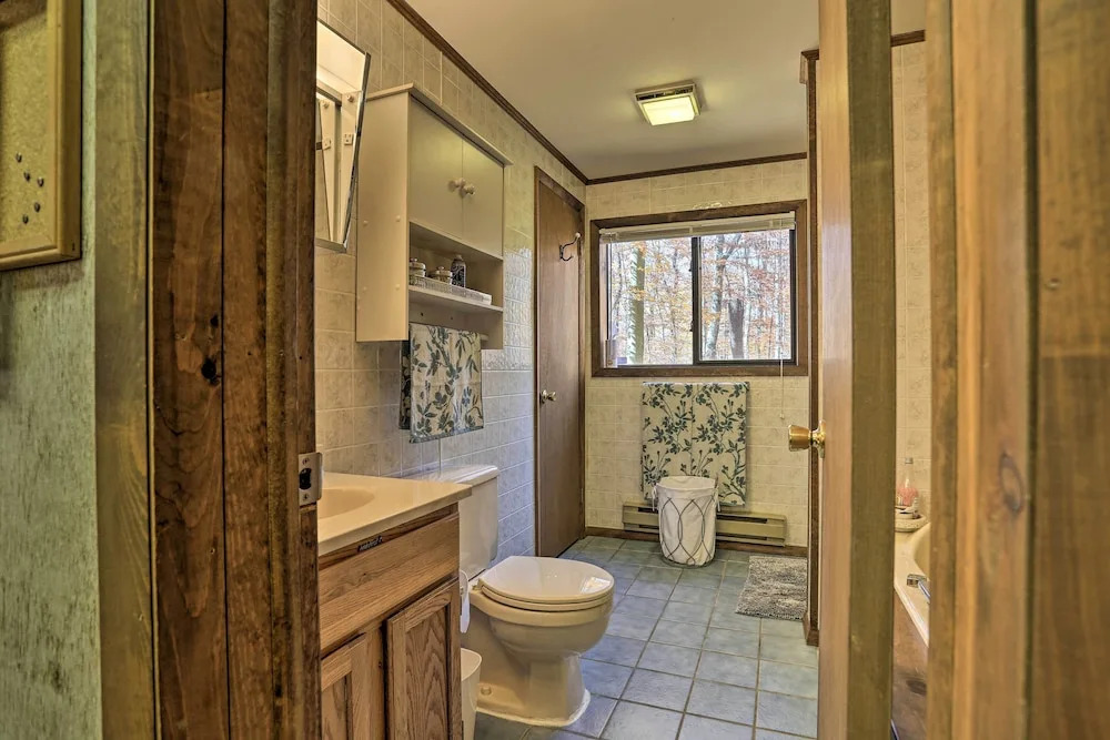 1 Mi to Arrowhead Lake: Pocono Home w/ Fire Pit