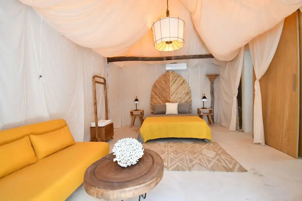 Arena y Mar Seaside Glamping