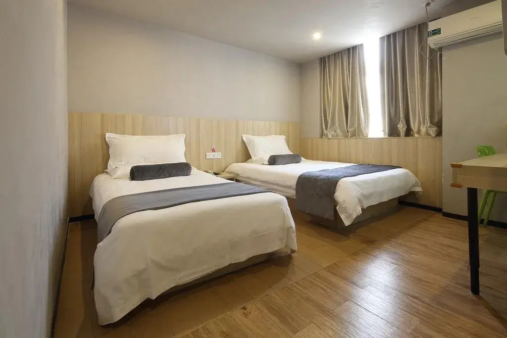 Xianwu Huanyuan Hotel West Lake Branch