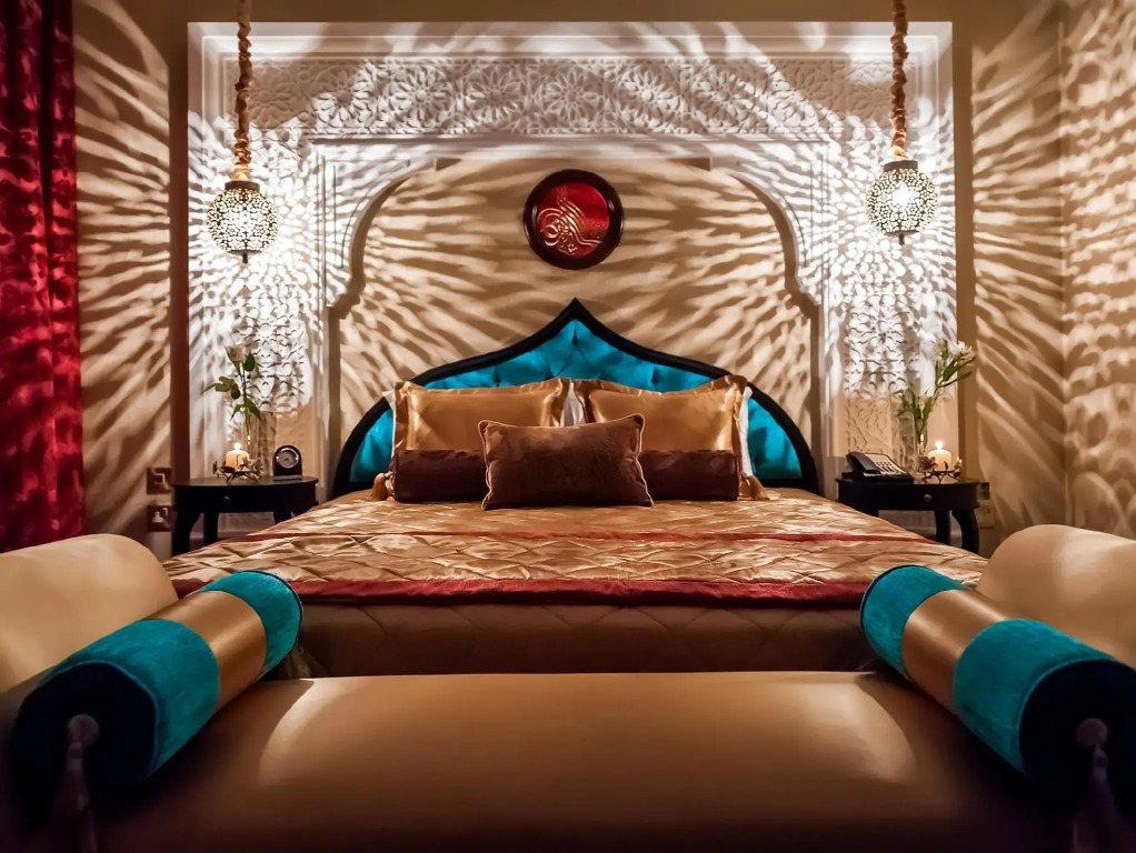 Saraya Corniche Hotel