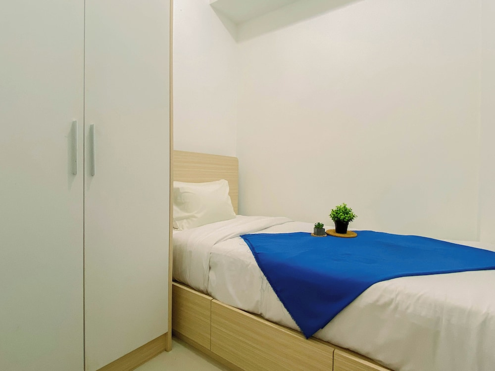 Good Choice 2Br Apartment Near Krl Station At Vittoria Residence