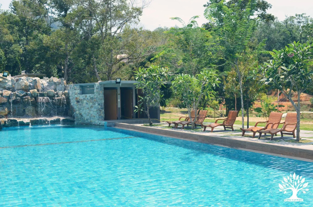 The Acacia Retreat