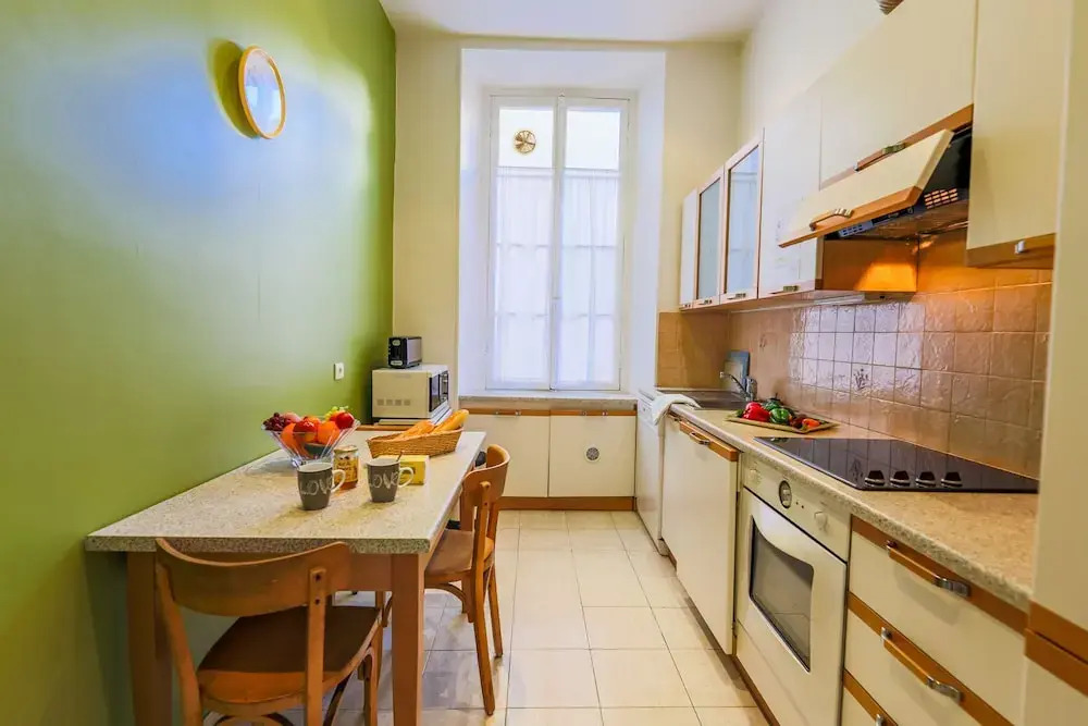 Via Italia AP1054 by Riviera Holiday Homes