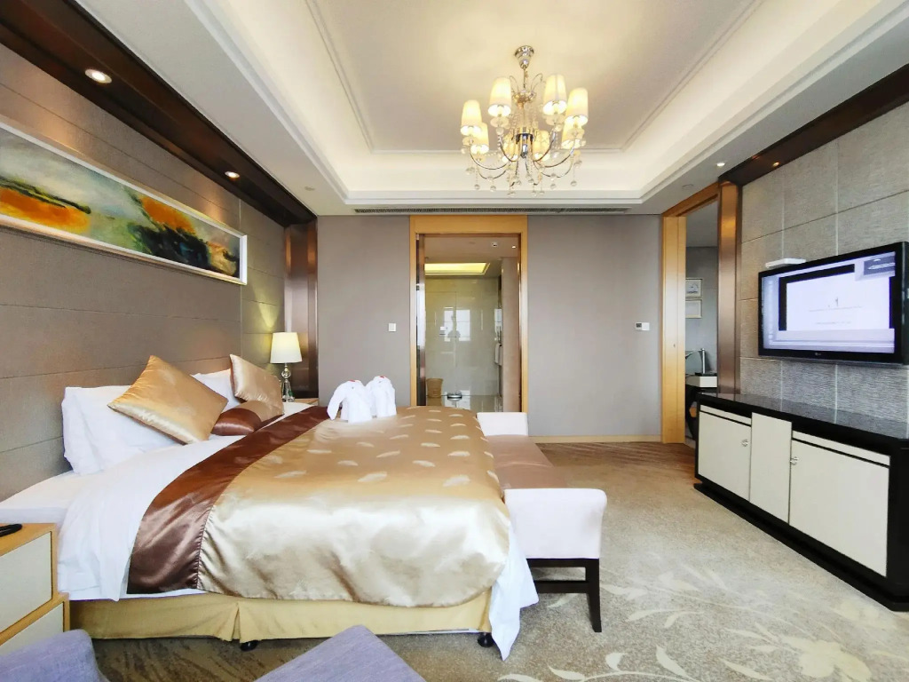 Yangzhong Firth Jinling Grand Hotel