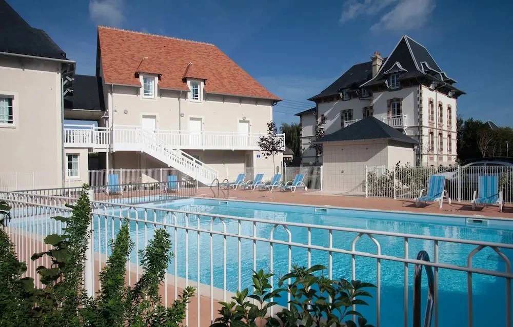 Apartment in France With Balcony or Terrace