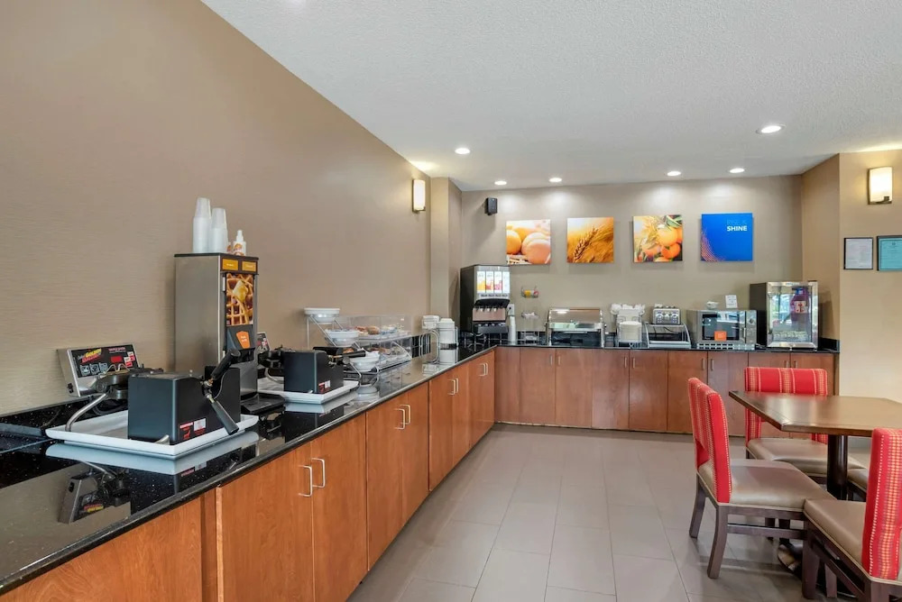 Comfort Suites Oxford