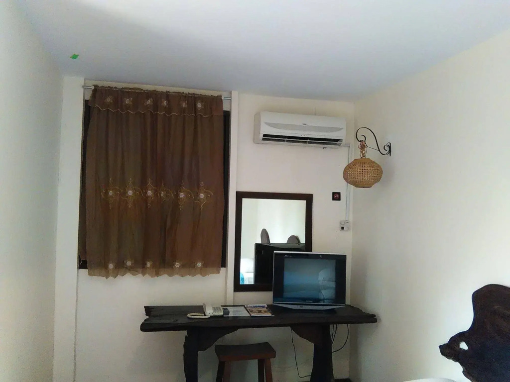 Kuching Waterfront Lodge