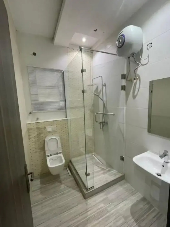 The Azaria Hotel and Apartments
