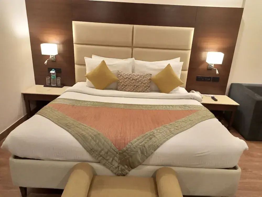 Madhuban Sarovar Portico Mussoorie