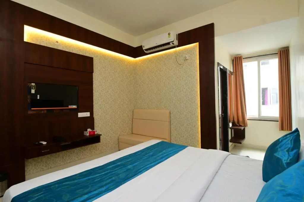 Hotel Hallmark By THC Group