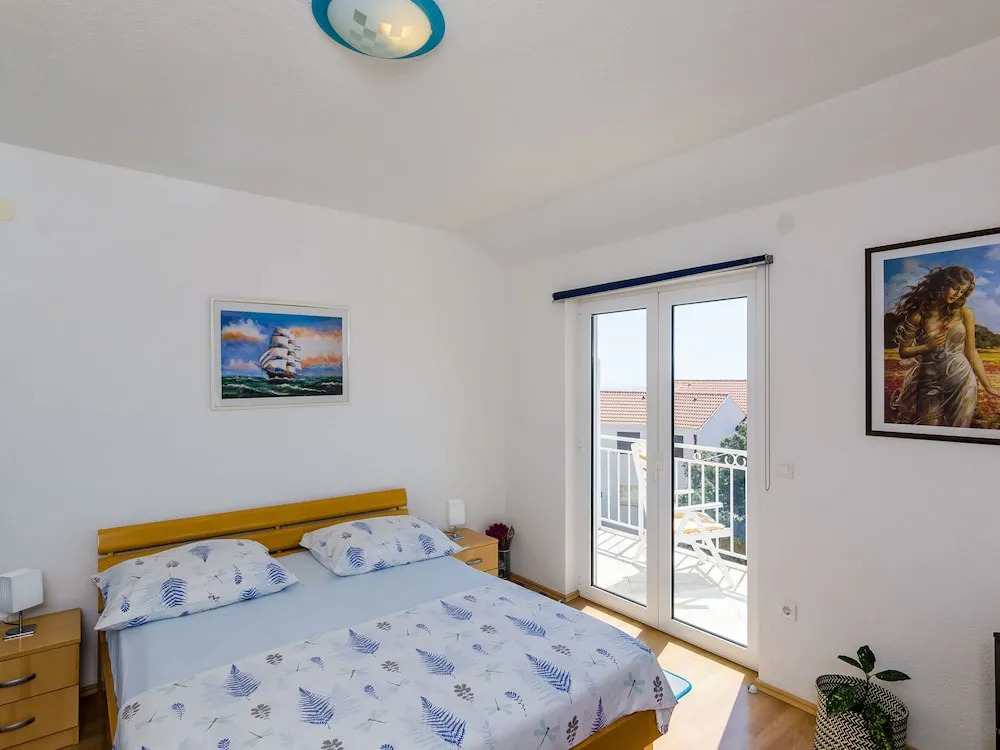 Comfortable Apartment With Amazing Seaview and Private Balcony,free Parking,wifi