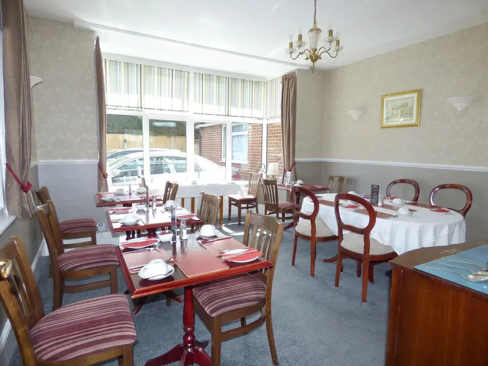 Kenmore Guest House