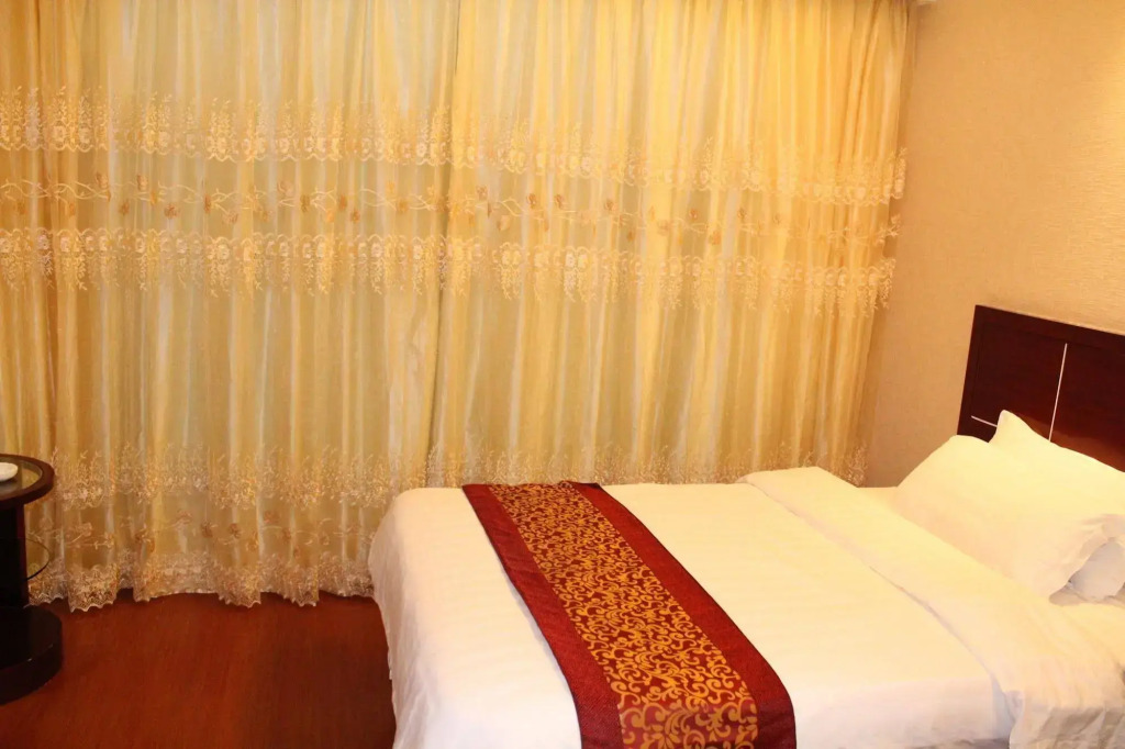 ZhongDa JinDu Hotel