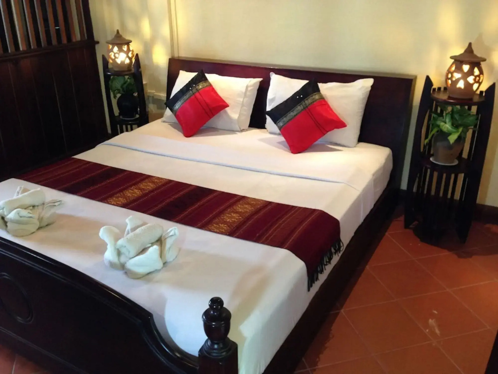 Vangsavath Hotel