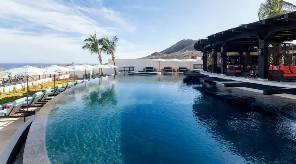 Beautiful Holiday Condo in a Prime Location in Cabo San Lucas 1025