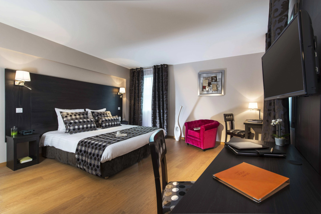 Seven Urban Suites Nantes Centre