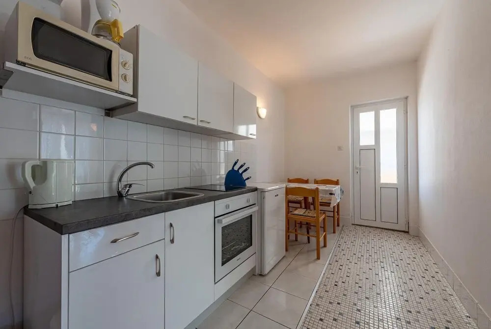Stunning Apartment in Privlaka With Wifi and 2 Bedrooms