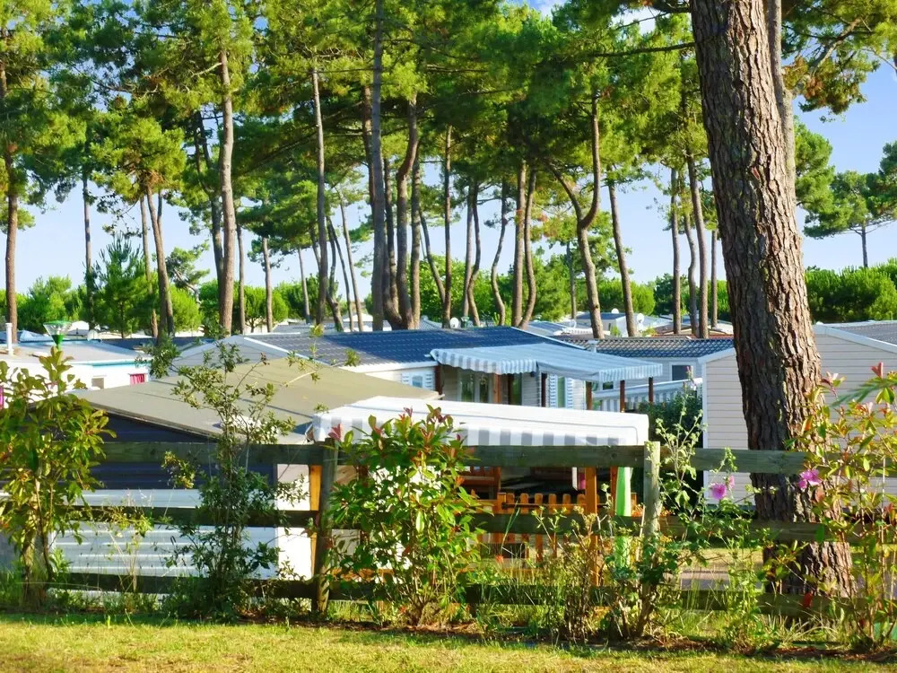 Bungalow With in La Palmyre With Pool Access and Furnished