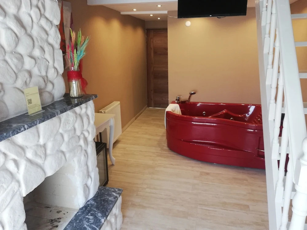 Alesta Butik Otel