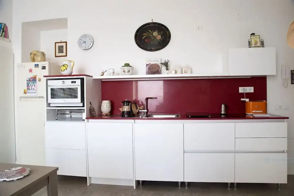 2 Bed Flat - Sleeps 4 - Parking - Wifi