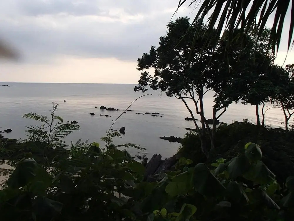 Koh Jum Cliff Beach Resort